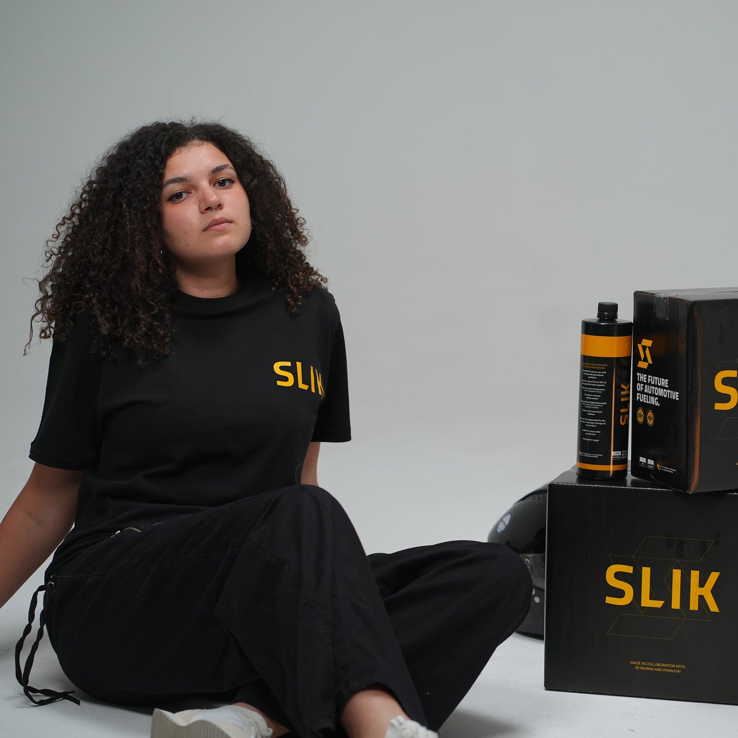 SLIK APPAREL Edition 001T